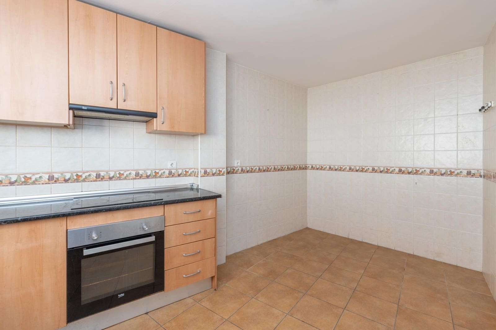 3 slaapkamer Halfvrijstaande villa te koop in Monachil met garage - € 245.000 (Ref: 10171983)