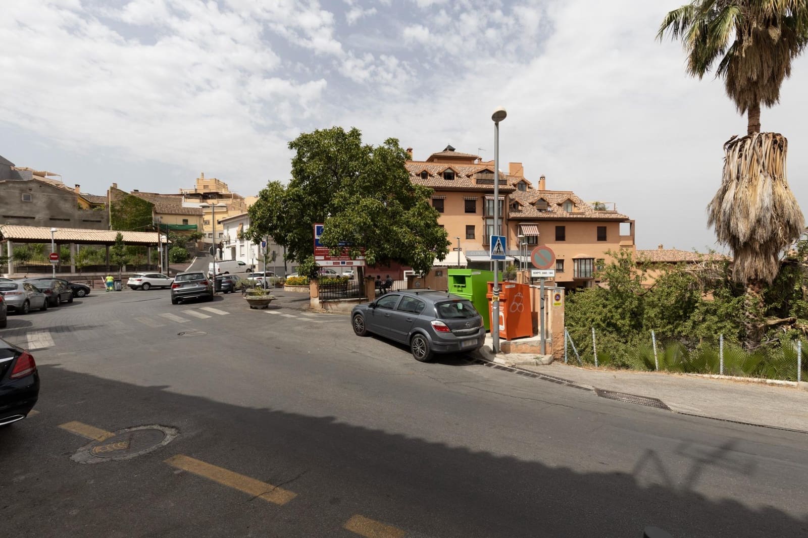 3 slaapkamer Halfvrijstaande villa te koop in Monachil met garage - € 245.000 (Ref: 10171983)