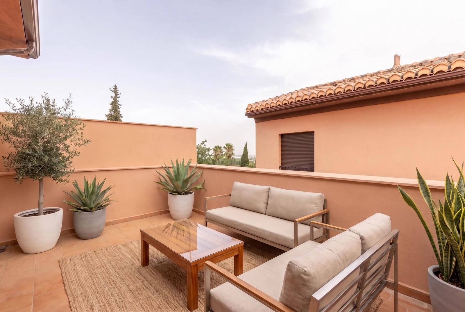 3 slaapkamer Halfvrijstaande villa te koop in Monachil met garage - € 245.000 (Ref: 10171983)
