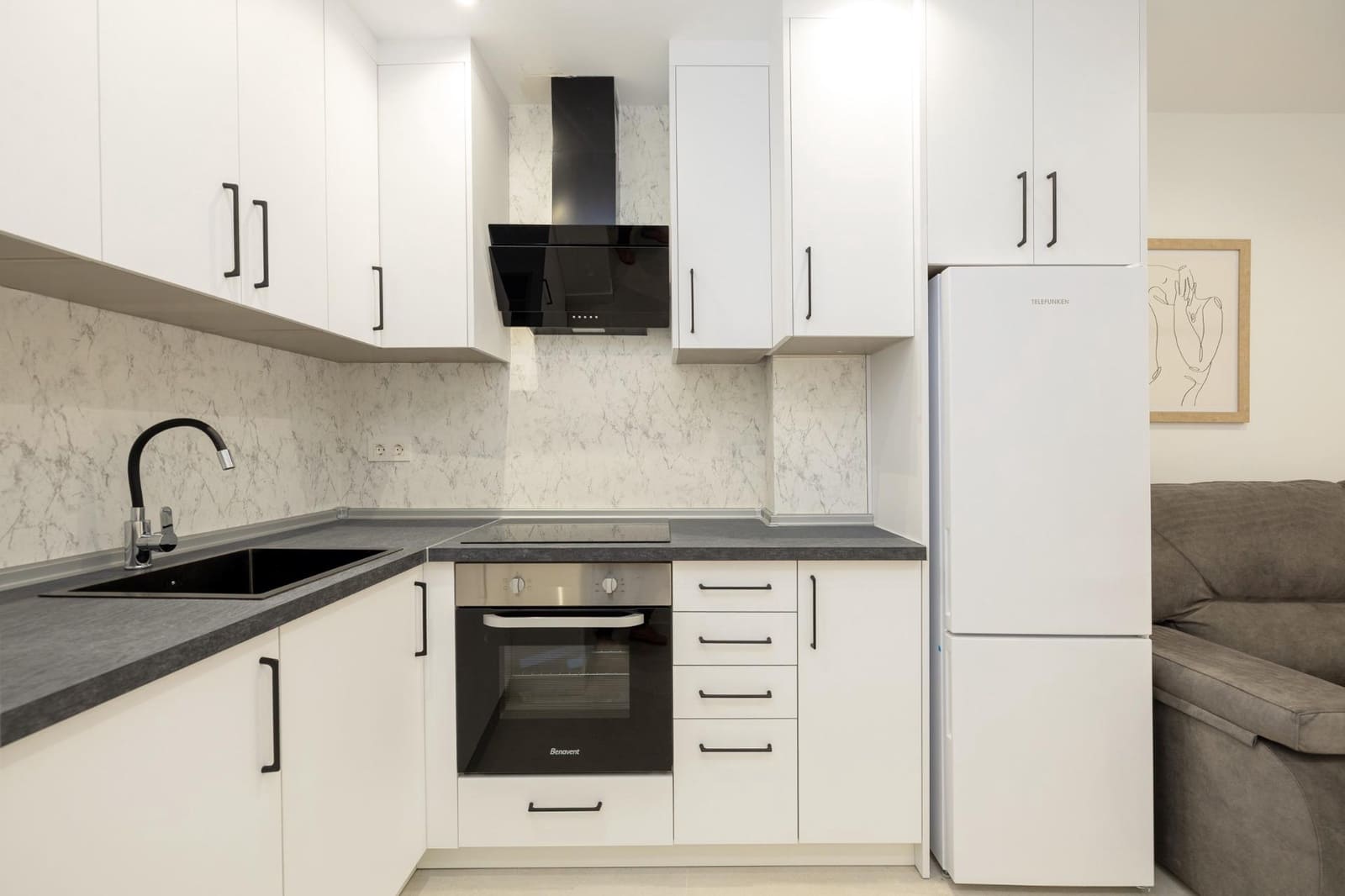 2 soveværelse Lejlighed til salg i Granada by - € 169.500 (Ref: 10171984)
