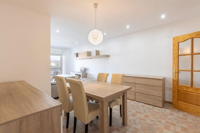 4 slaapkamer Flat te koop in Granada stad met garage - € 383.431 (Ref: 10171986)