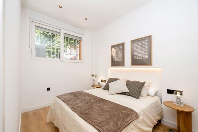 1 slaapkamer Flat te koop in Granada stad - € 124.900 (Ref: 10171987)