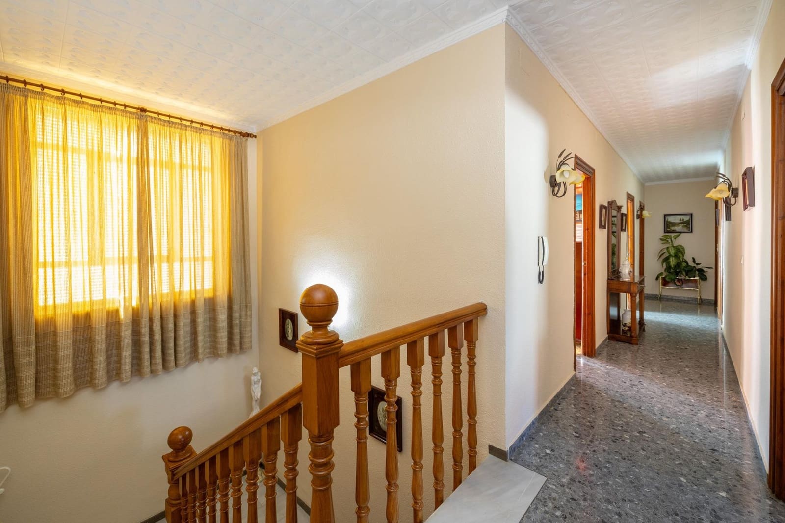 4 sypialnia Dom na sprzedaż w Belicena z garażem - 317 000 € (Ref: 10171988)