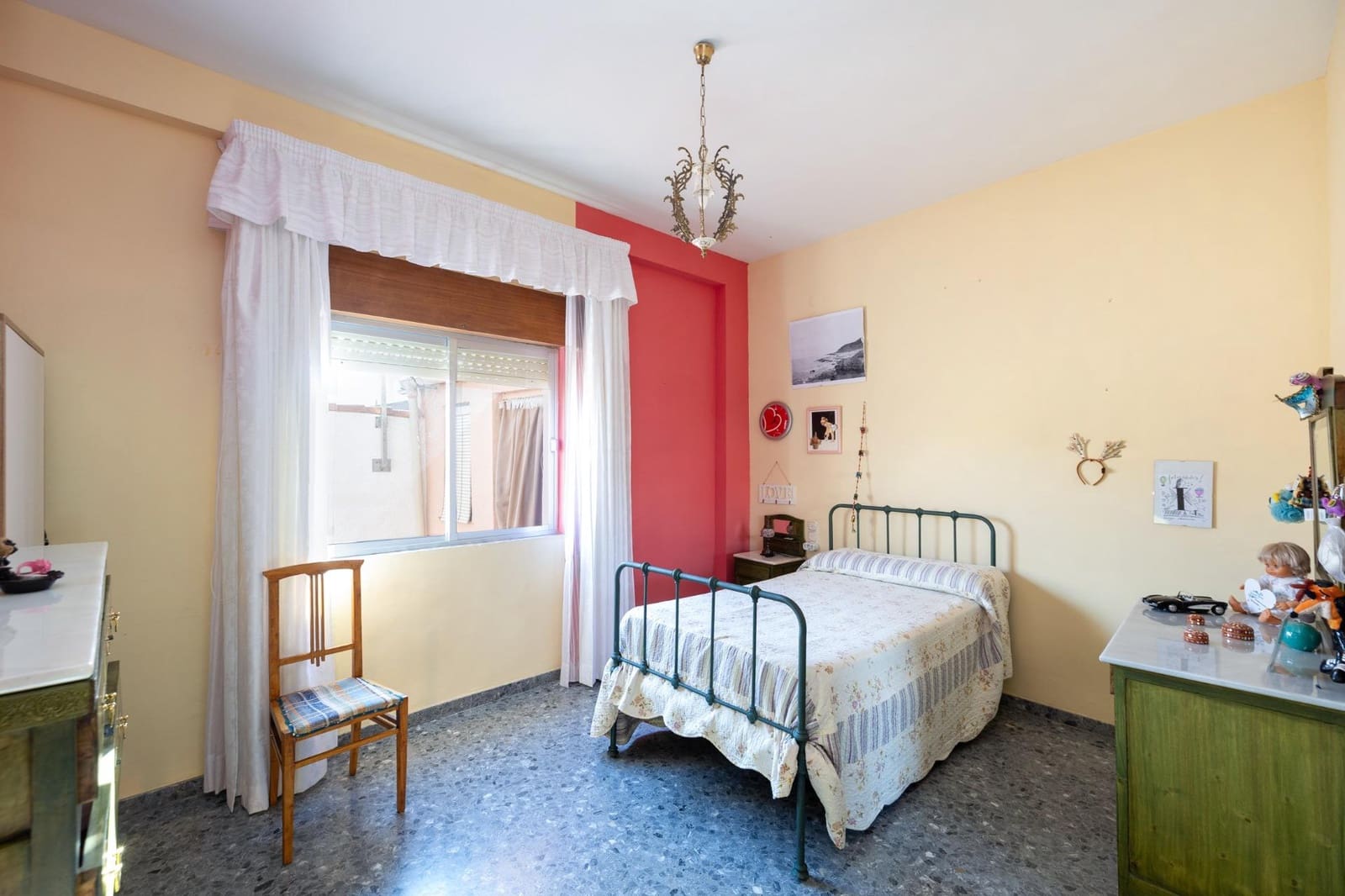 4 sypialnia Dom na sprzedaż w Belicena z garażem - 317 000 € (Ref: 10171988)