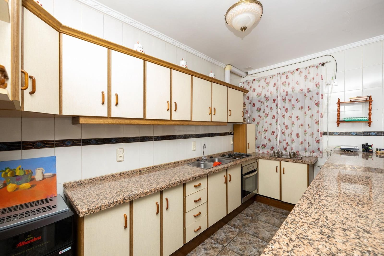 4 sypialnia Dom na sprzedaż w Belicena z garażem - 317 000 € (Ref: 10171988)