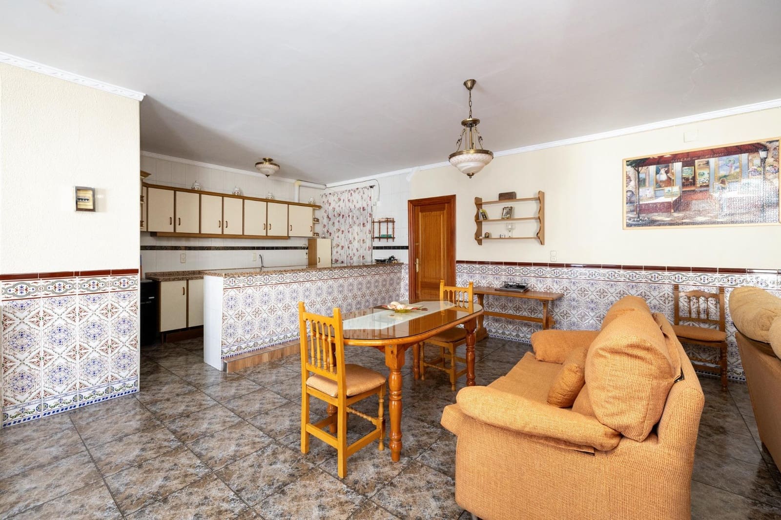 4 sypialnia Dom na sprzedaż w Belicena z garażem - 317 000 € (Ref: 10171988)