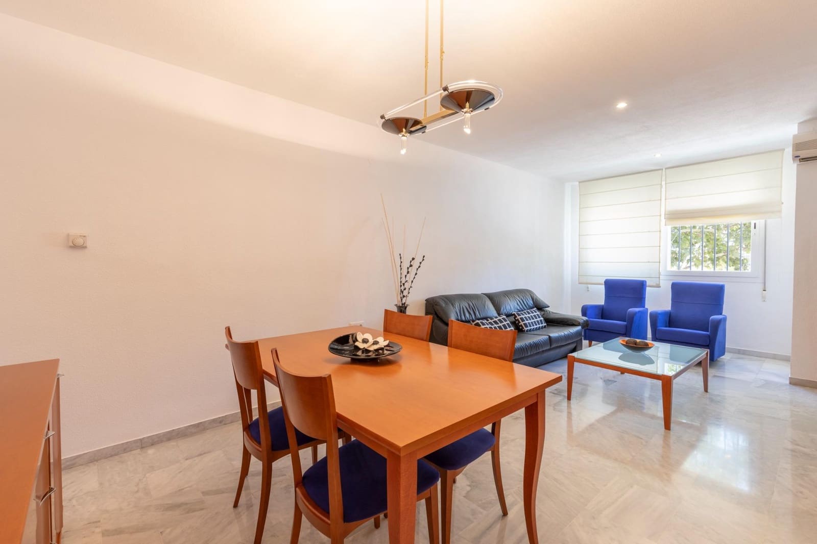 Adosado de 3 habitaciones en Granada ciudad en venta con piscina garaje - 354.000 € (Ref: 10171989)