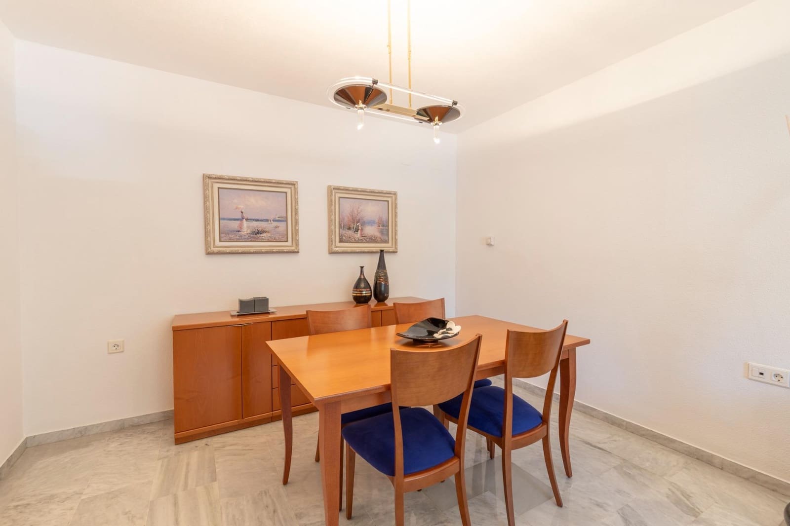 Adosado de 3 habitaciones en Granada ciudad en venta con piscina garaje - 354.000 € (Ref: 10171989)