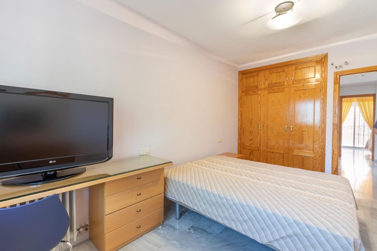 Adosado de 3 habitaciones en Granada ciudad en venta con piscina garaje - 354.000 € (Ref: 10171989)