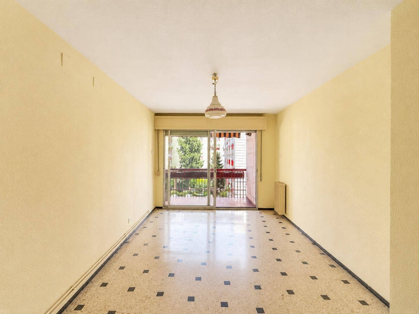 4 sypialnia Mieszkanie na sprzedaż w Miasto Grenada z garażem - 316 000 € (Ref: 10171993)