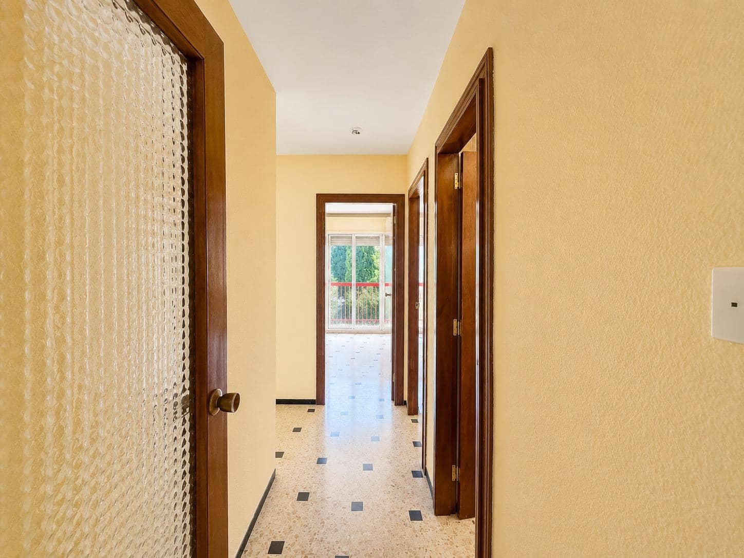 4 sypialnia Mieszkanie na sprzedaż w Miasto Grenada z garażem - 316 000 € (Ref: 10171993)
