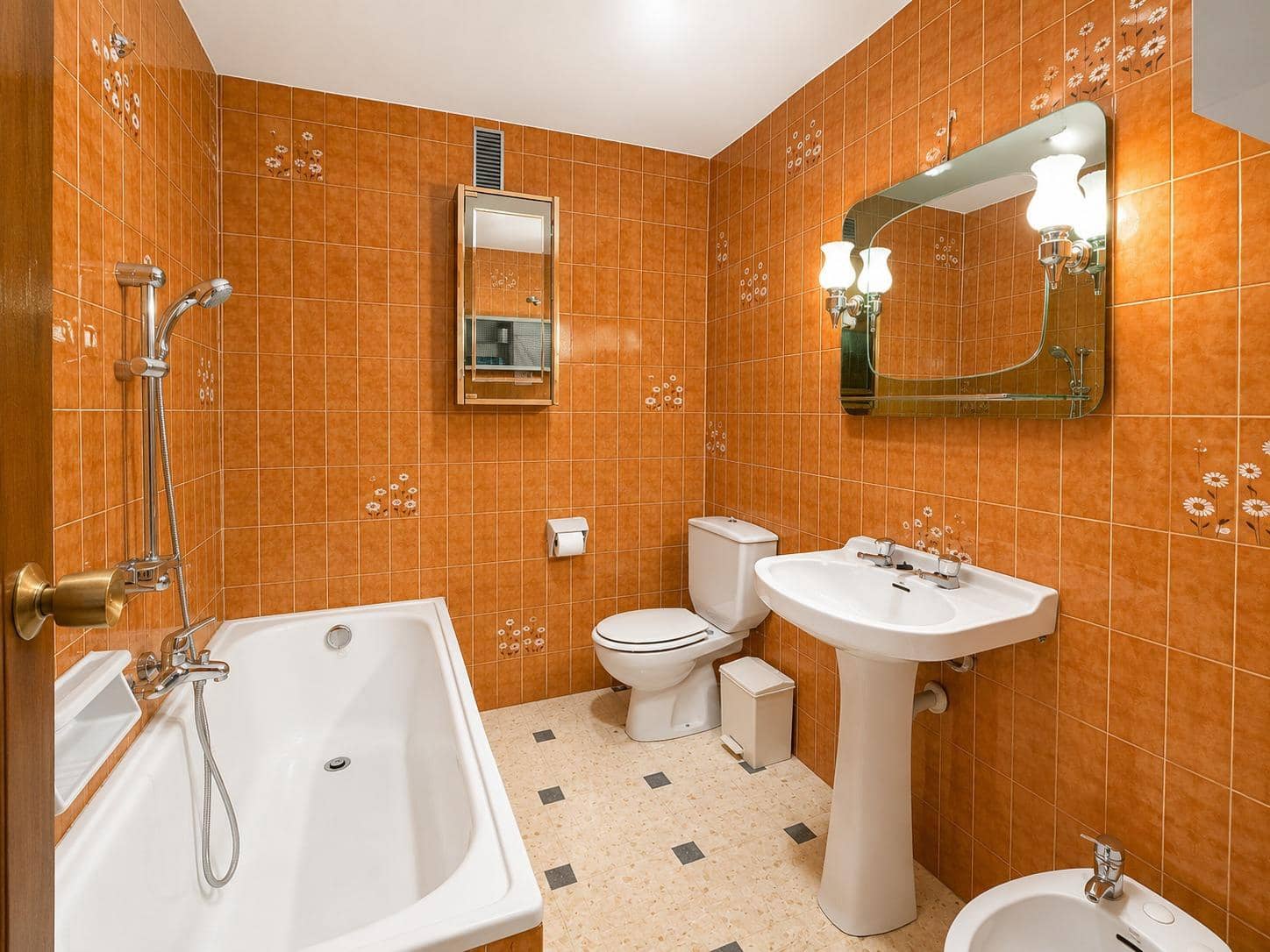 4 sypialnia Mieszkanie na sprzedaż w Miasto Grenada z garażem - 316 000 € (Ref: 10171993)