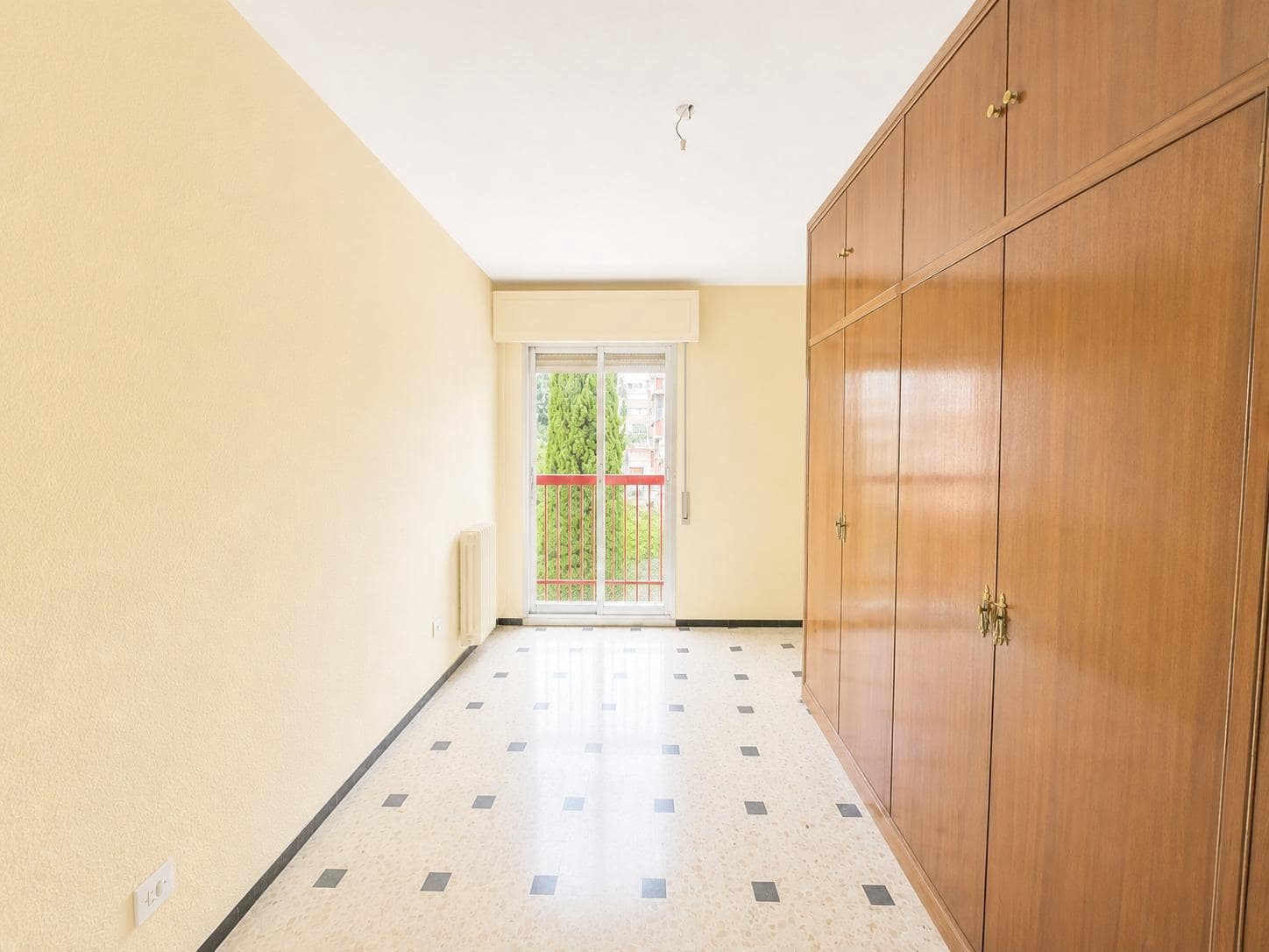 4 sypialnia Mieszkanie na sprzedaż w Miasto Grenada z garażem - 316 000 € (Ref: 10171993)