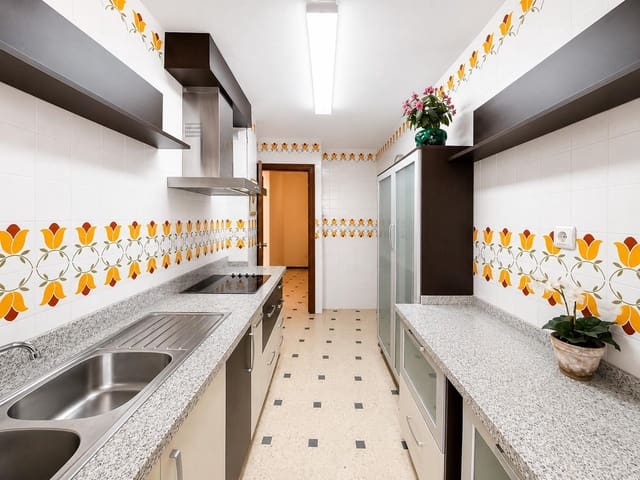 4 Zimmer Wohnung zu verkaufen in Zaidin, Granada Stadt mit Garage - 316.000 € (Ref: 10171993)