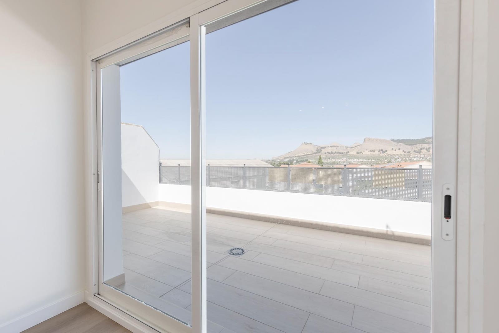 1 bedroom Penthouse for sale in Albolote with garage - € 175,000 (Ref: 10171994)