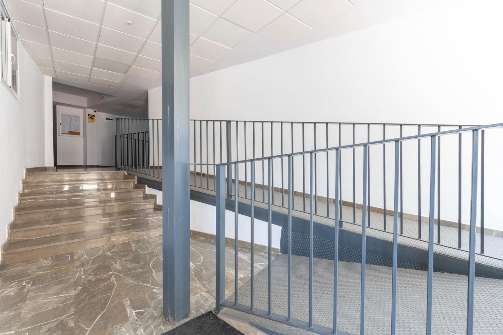 1 bedroom Penthouse for sale in Albolote with garage - € 175,000 (Ref: 10171994)