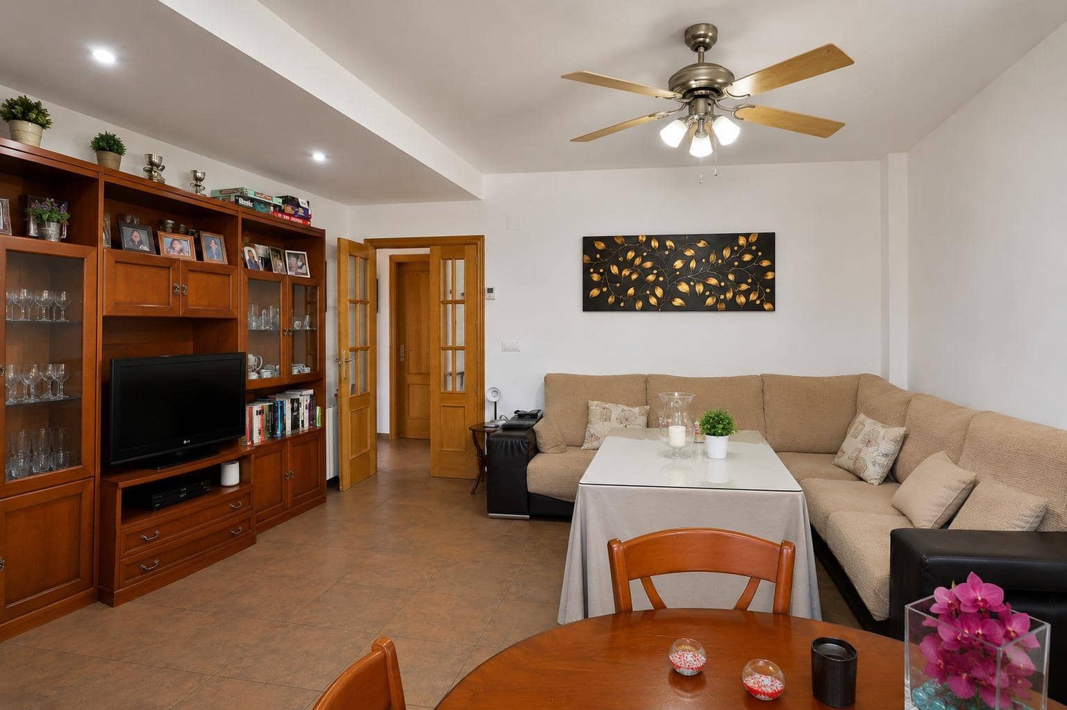 4 bedroom Villa for sale in Padul with pool garage - € 311,000 (Ref: 10171995)