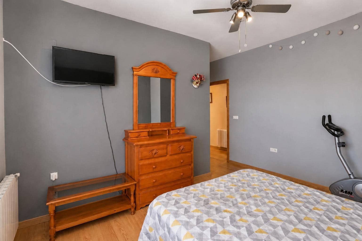 4 bedroom Villa for sale in Padul with pool garage - € 311,000 (Ref: 10171995)