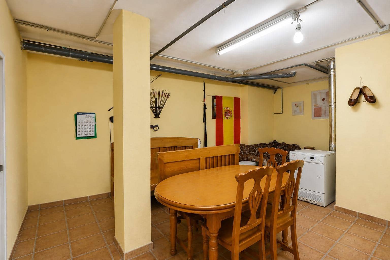 4 bedroom Villa for sale in Padul with pool garage - € 311,000 (Ref: 10171995)