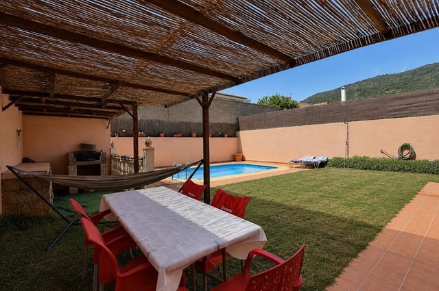 4 soveværelse Villa til salg i Padul med swimmingpool garage - € 311.000 (Ref: 10171995)