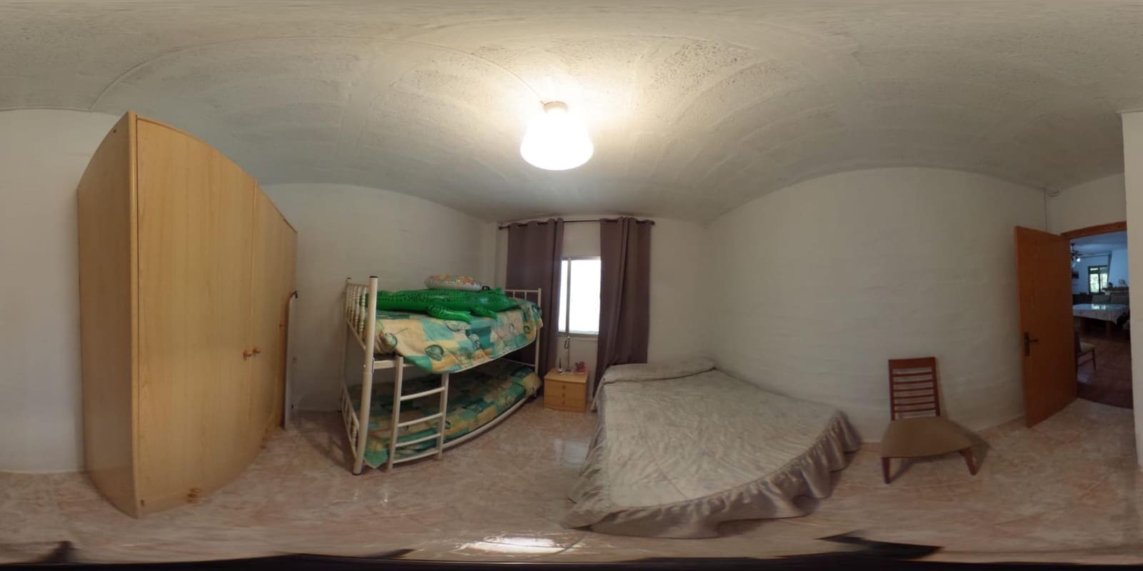 4 slaapkamer Finca/Landhuis te koop in Cogollos Vega met zwembad - € 180.000 (Ref: 10171996)