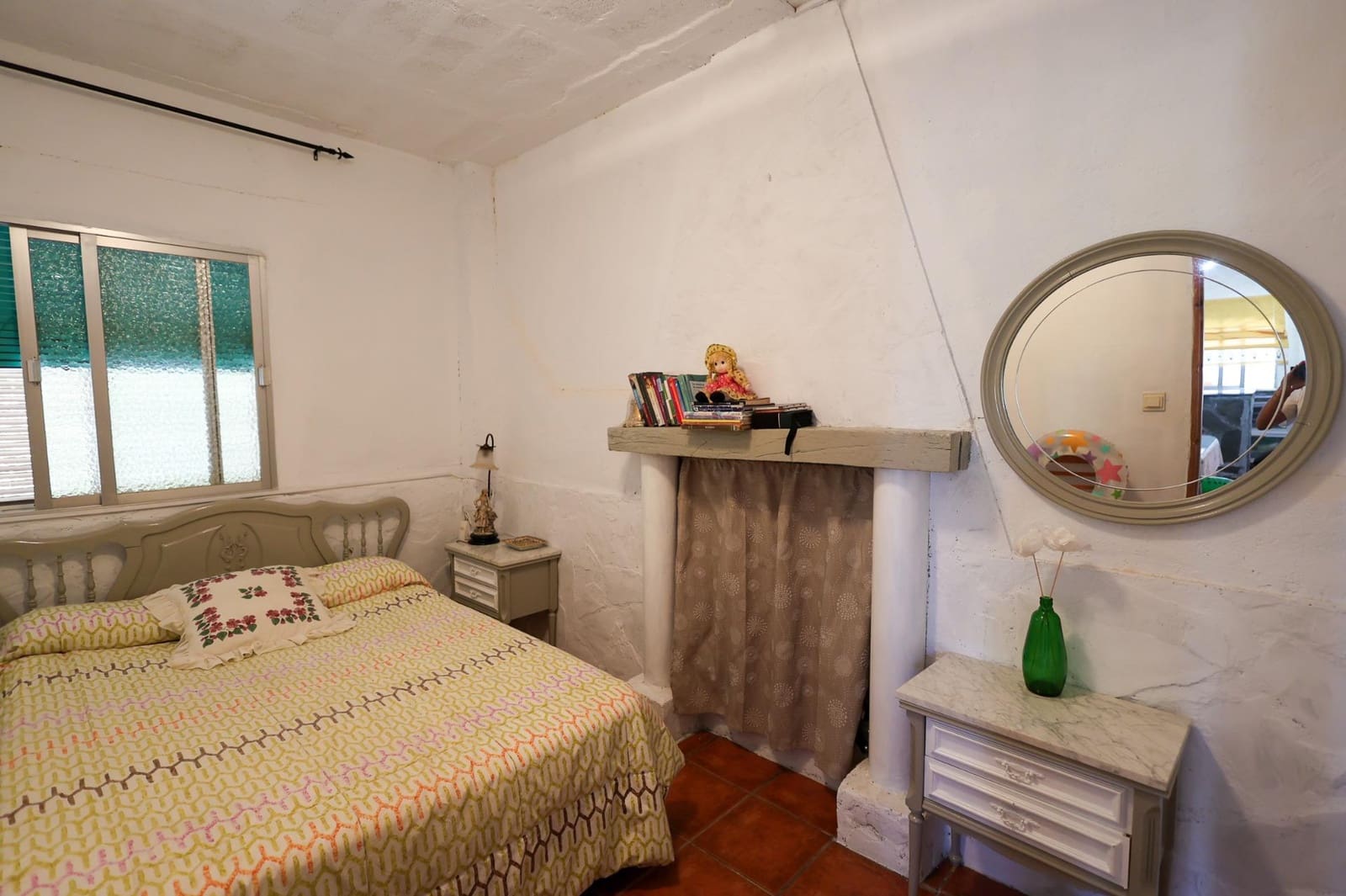 4 slaapkamer Finca/Landhuis te koop in Cogollos Vega met zwembad - € 180.000 (Ref: 10171996)