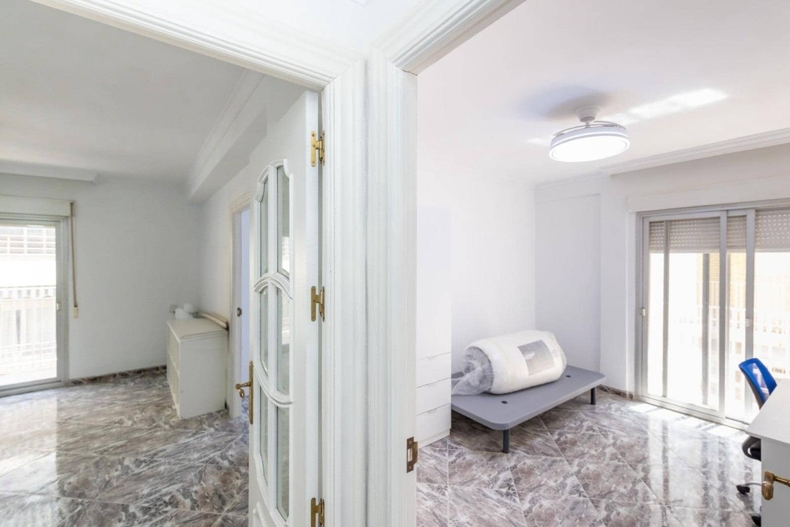 3 sovrum Lägenhet att hyra i Granada stad med garage - 1 275 € (Ref: 10171997)