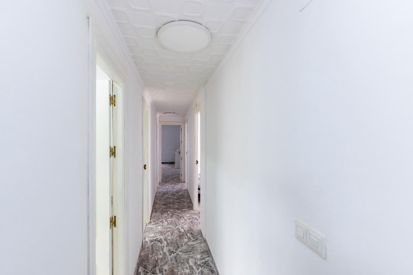 3 sovrum Lägenhet att hyra i Granada stad med garage - 1 275 € (Ref: 10171997)