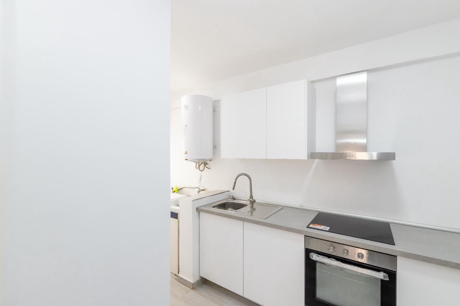 3 sovrum Lägenhet att hyra i Granada stad med garage - 1 275 € (Ref: 10171997)