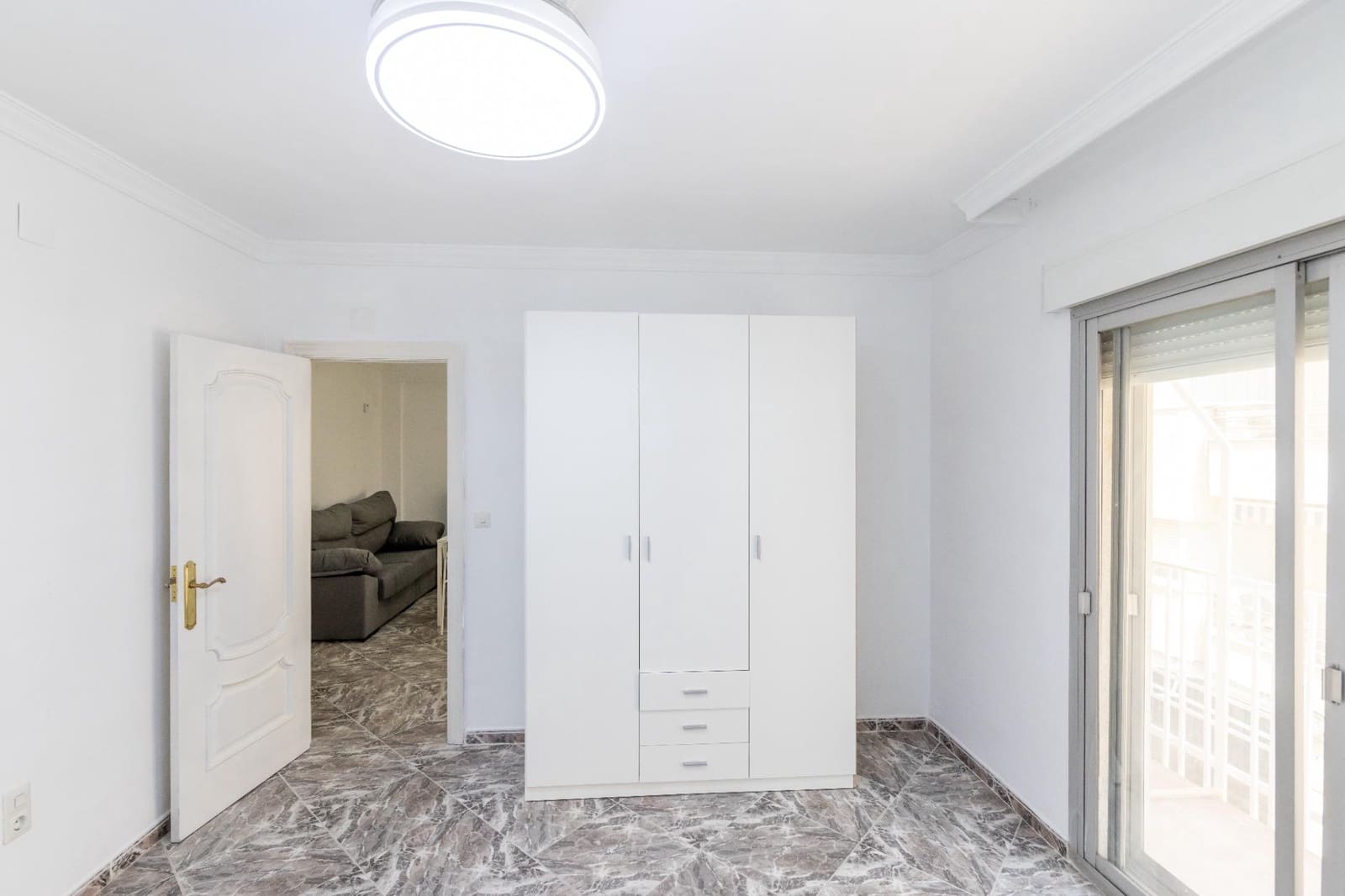 3 sovrum Lägenhet att hyra i Granada stad med garage - 1 275 € (Ref: 10171997)