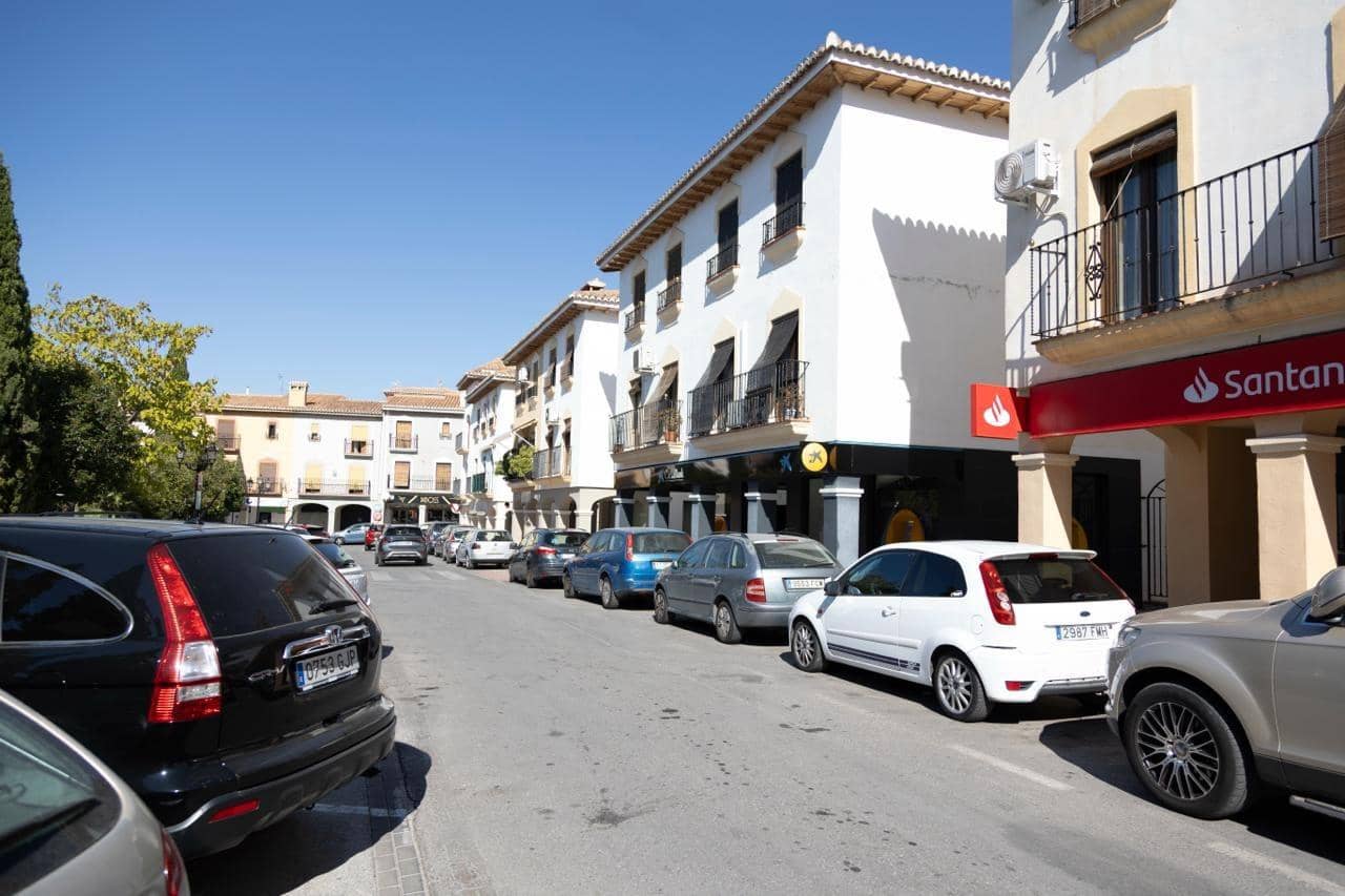Kommersiell till salu i La Zubia - 275 000 € (Ref: 10171998)