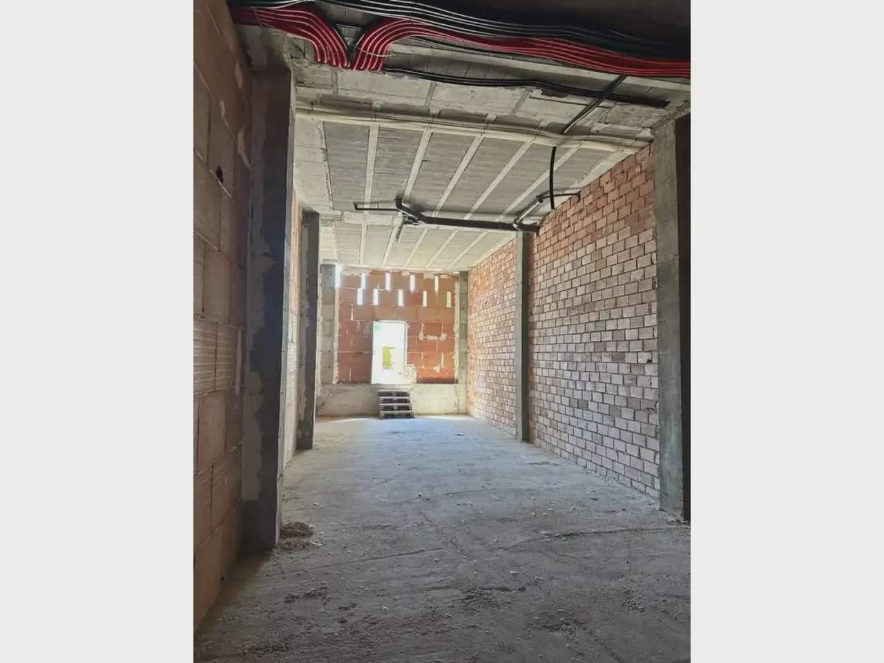 Commercieel te huur in Chauchina - € 300 (Ref: 10165263)