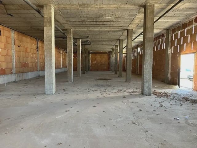 Commercieel te huur in Chauchina - € 300 (Ref: 10165263)