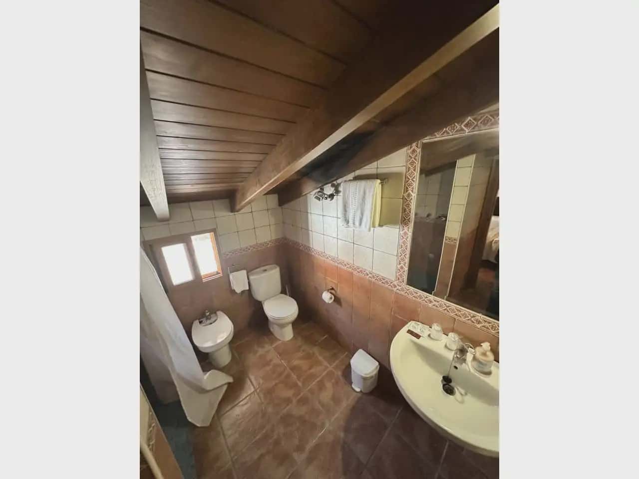 9 soveværelse Hotel til salg i Gorafe - € 399.000 (Ref: 10165274)