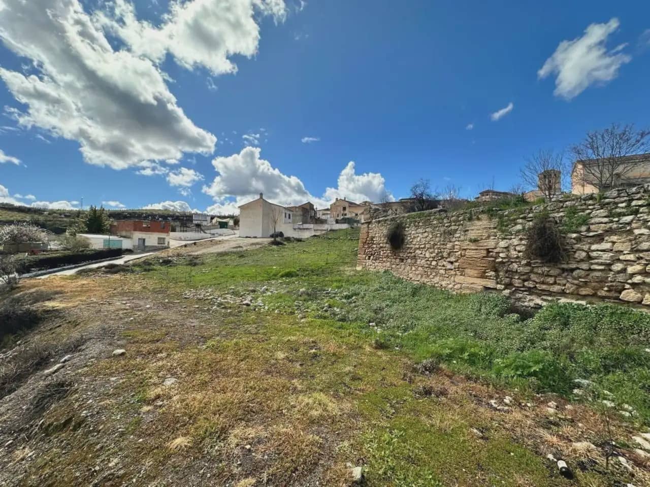 Tomt till salu i Alhama de Granada - 99 000 € (Ref: 10165275)