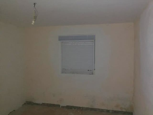 Ubebygd land til salgs i Fuente Vaqueros - € 72 000 (Ref: 10165281)