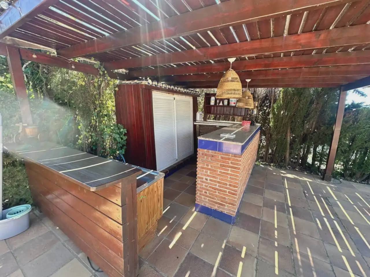 5 bedroom Villa for rent in Marbella with pool garage - € 6,000 (Ref: 10165282)