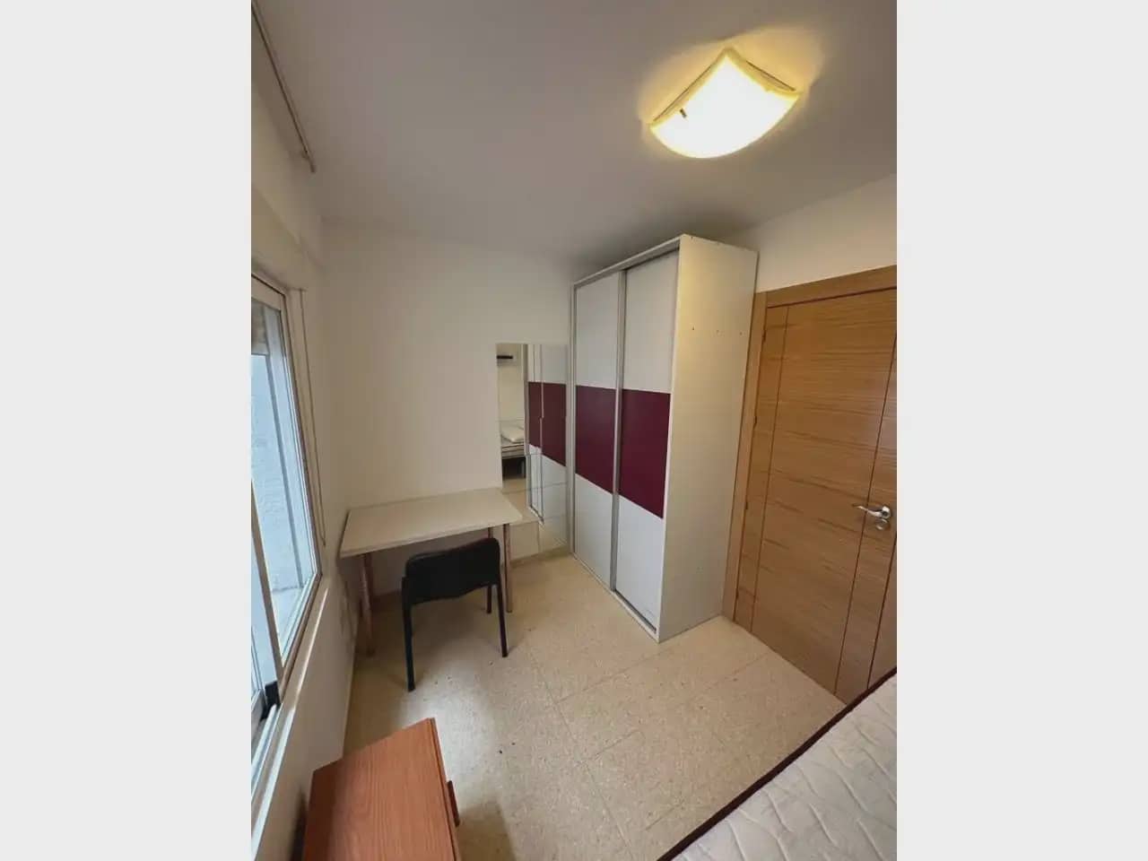 3 soverom Leilighet til leie i Granada by - € 900 (Ref: 10165283)
