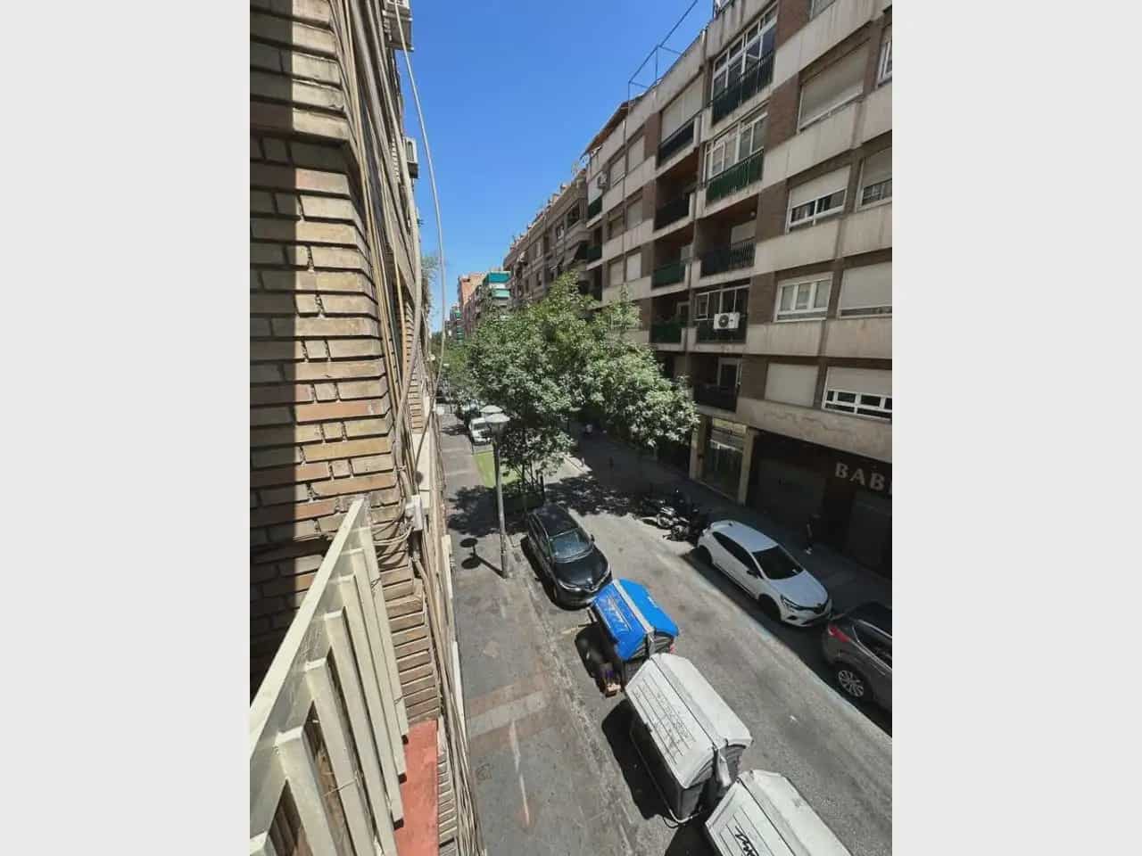 3 soverom Leilighet til leie i Granada by - € 900 (Ref: 10165283)