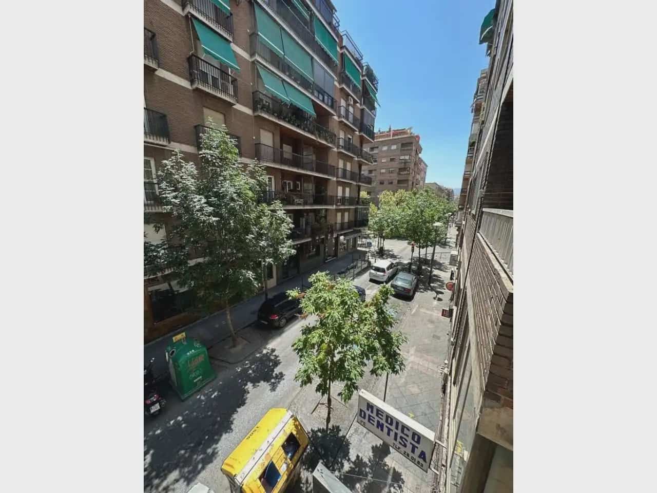 3 soverom Leilighet til leie i Granada by - € 900 (Ref: 10165283)