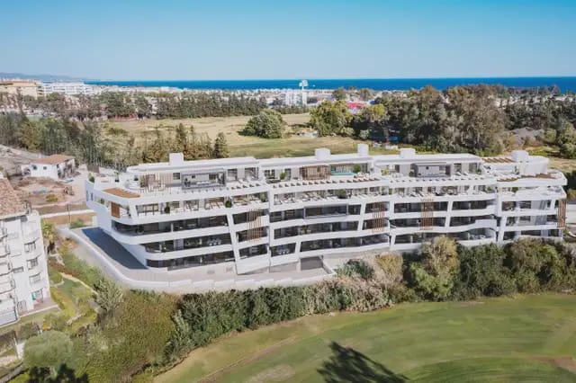 3 soveværelse Lejlighed til salg i Guadalmina Baja, Marbella med swimmingpool garage - € 790.000 (Ref: 10170045)