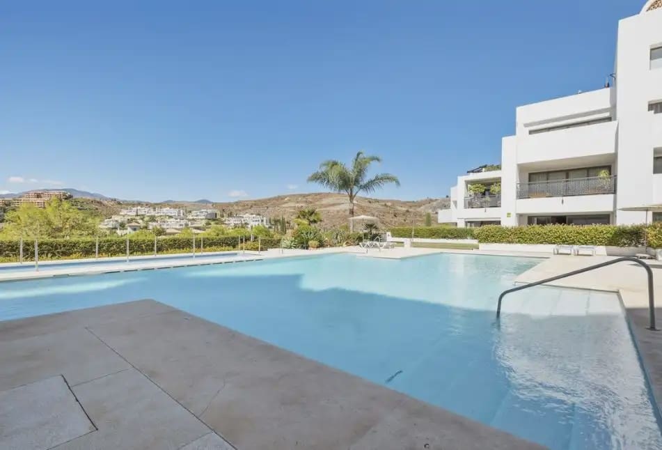 3 soveværelse Penthouse til salg i Benahavis med swimmingpool garage - € 1.075.000 (Ref: 10170049)