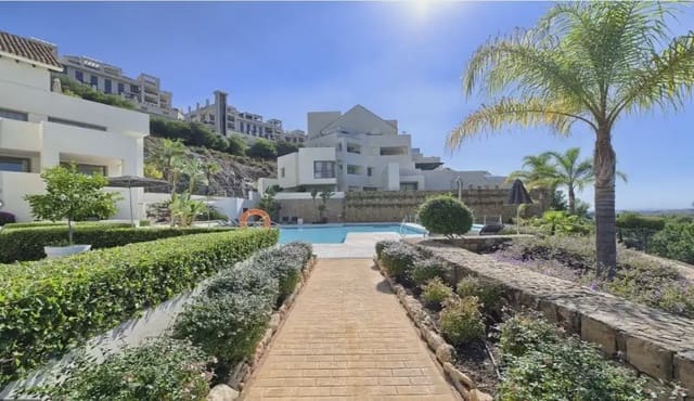 3 bedroom Penthouse for sale in Los Flamingos, Benahavís with pool garage - € 1,075,000 (Ref: 10170049)