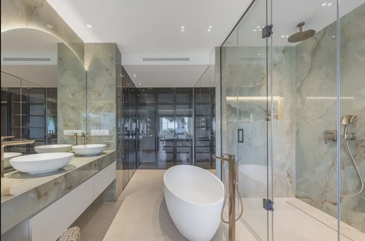 Piso de 3 habitaciones en El Velerín en venta con piscina - 1.895.000 € (Ref: 10170050)
