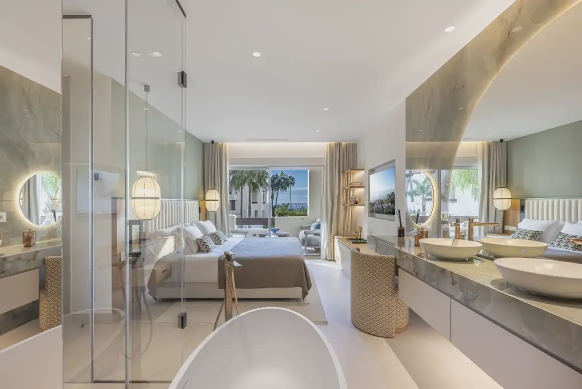 Piso de 3 habitaciones en El Velerín en venta con piscina - 1.895.000 € (Ref: 10170050)