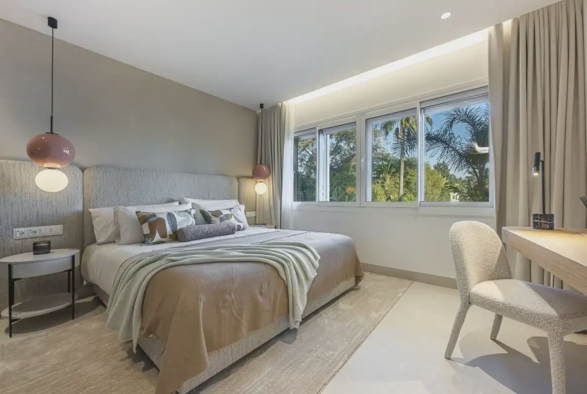 Piso de 3 habitaciones en El Velerín en venta con piscina - 1.895.000 € (Ref: 10170050)