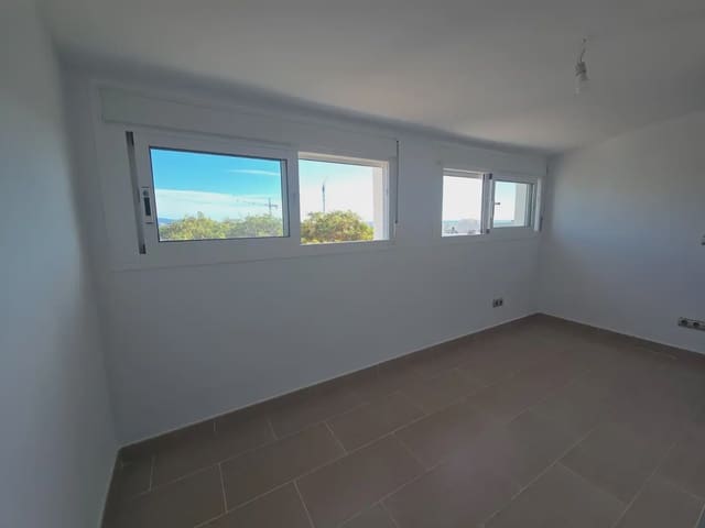 4 camera da letto Appartamento in vendita in Nueva Alcántara, Marbella con garage - 445.000 € (Rif: 10170051)