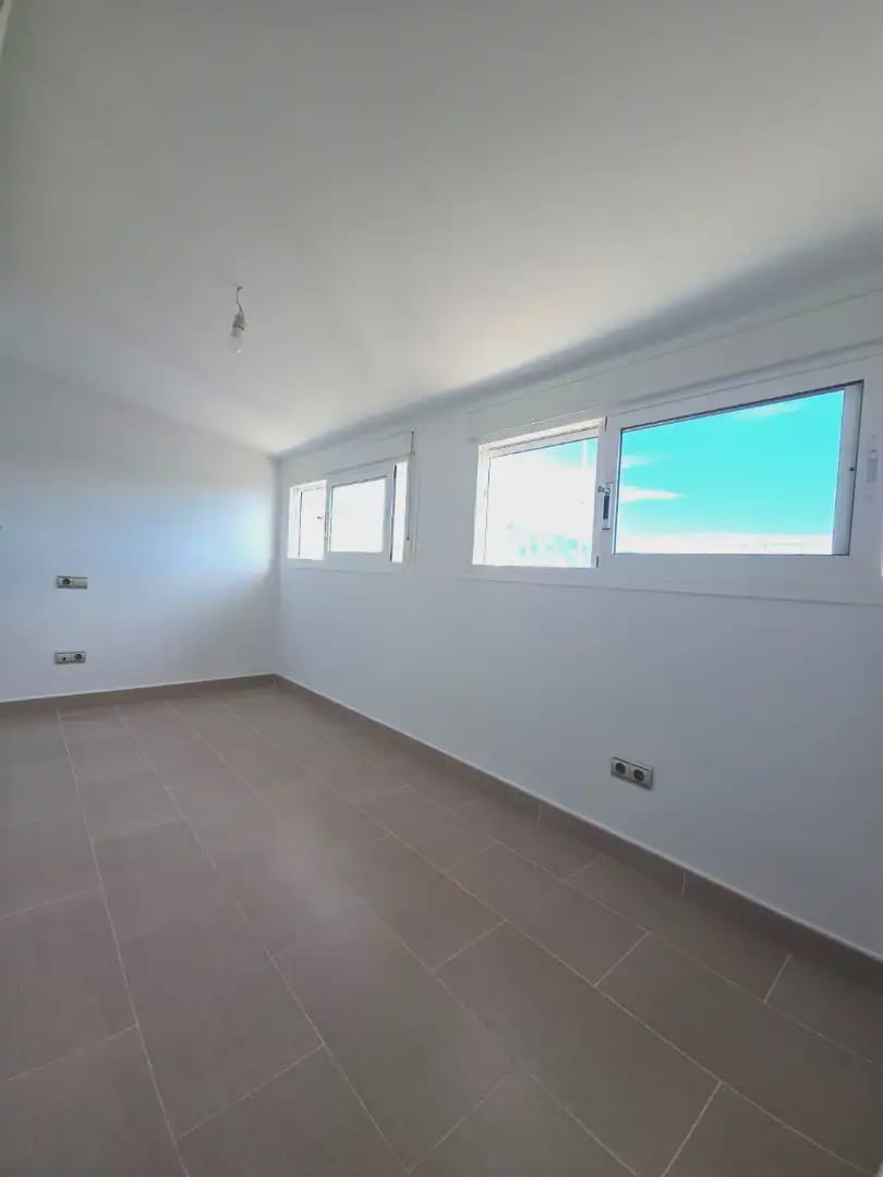 4 Zimmer Wohnung zu verkaufen in Marbella mit Garage - 445.000 € (Ref: 10170051)