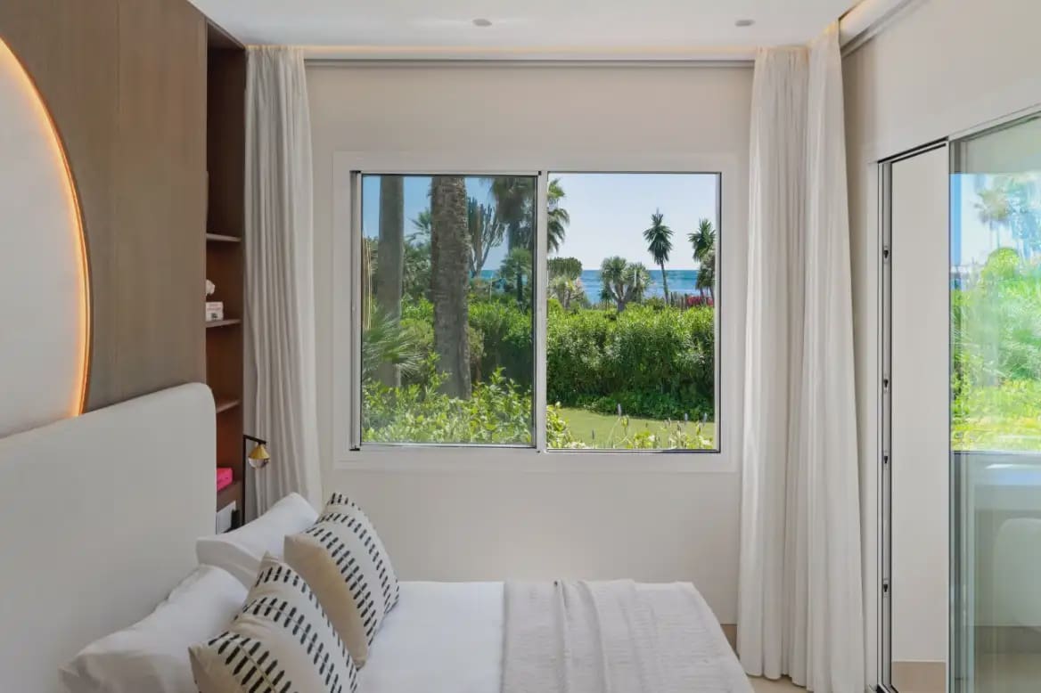 3 chambre Appartement de Plage à vendre à Costalita avec piscine garage - 1 495 000 € (Ref: 10170052)