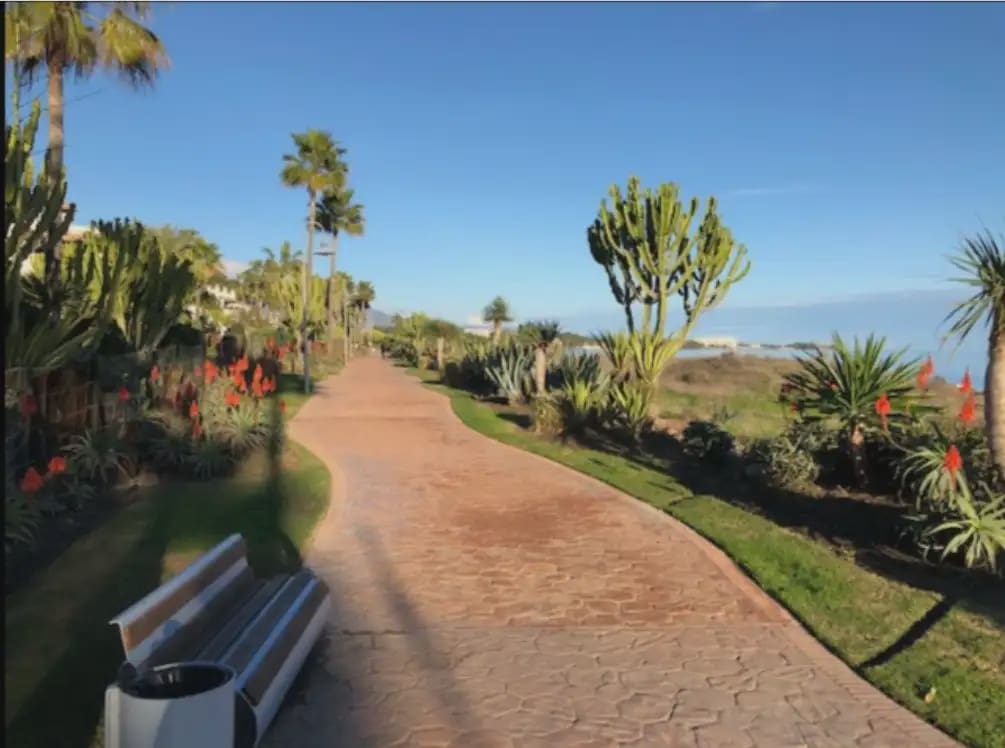 3 chambre Appartement de Plage à vendre à Costalita avec piscine garage - 1 495 000 € (Ref: 10170052)
